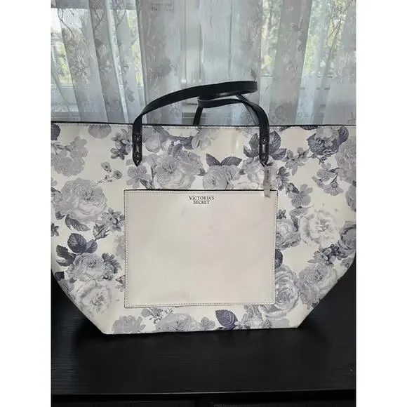 Victoria’s Secret Floral Weekender Tote Bag – NWT - Picture 1 of 7